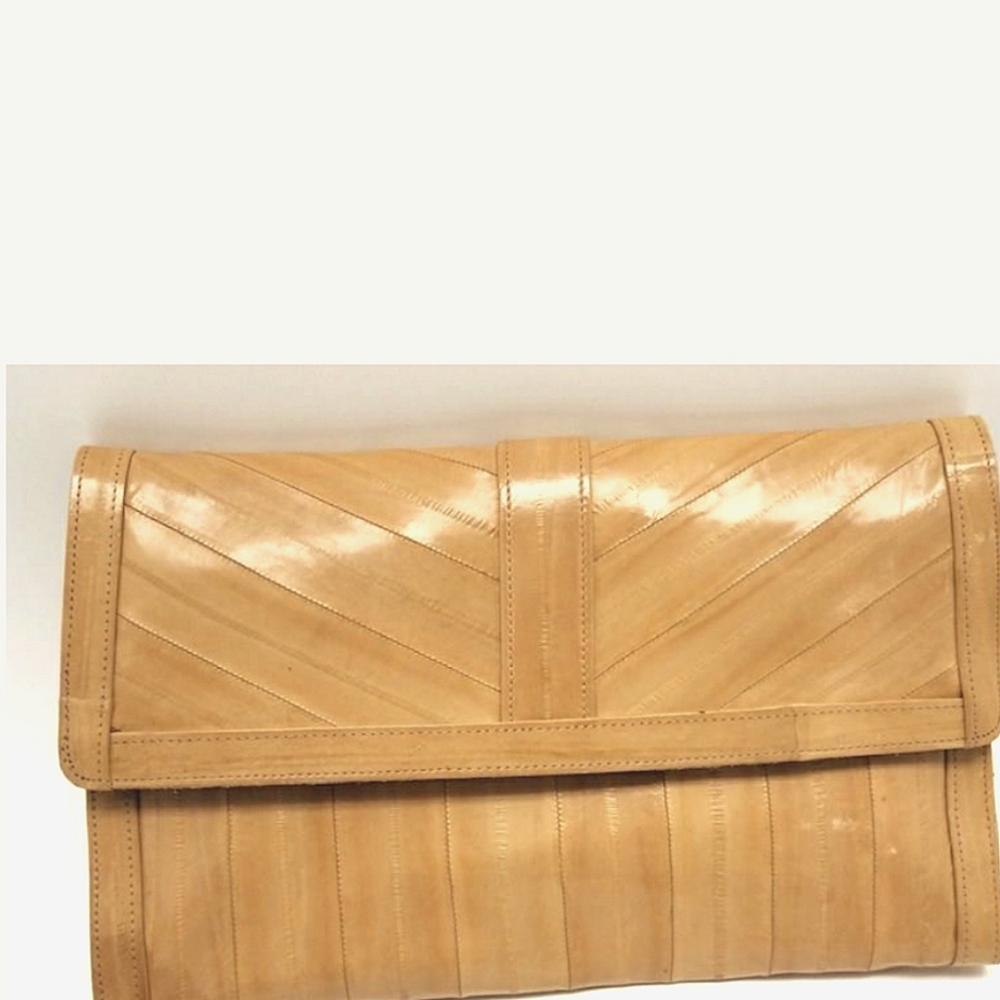 Vintage Genuine EelSkin Tan Clutch Purse